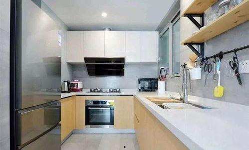 蹦妈爱厨房网红,打造网红美食，共享烹饪乐趣